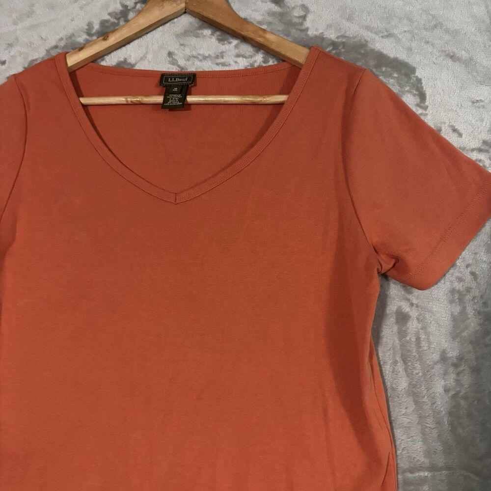 LL Bean Shirt Womens M Orange Terracotta Cotton V-Neck Short Sleeve Casual Basic